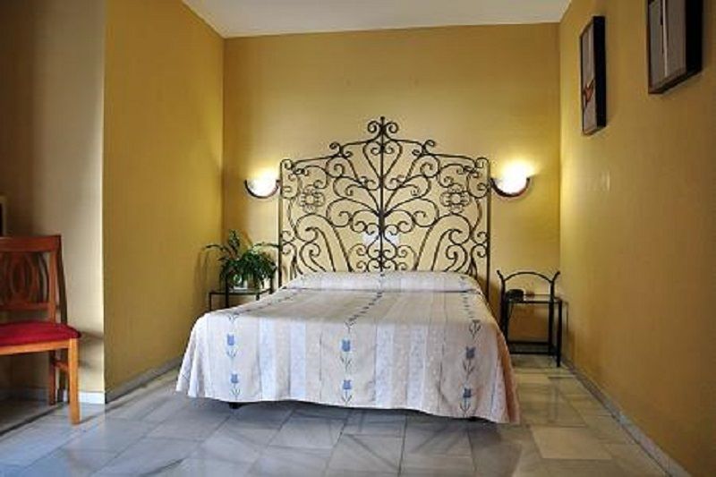 Hostal El Triunfo Cordoba Exterior photo